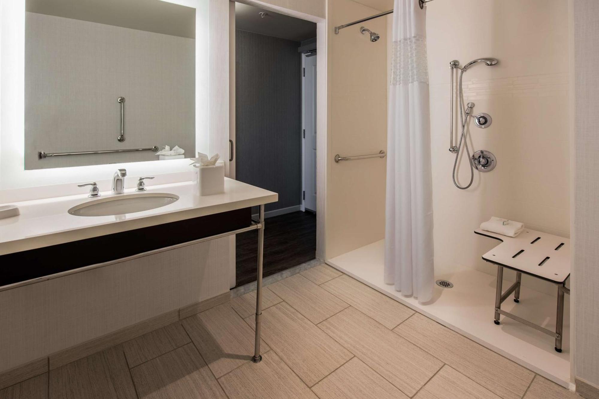 Hampton Inn & Suites Washington, D.C. - Navy Yard Buitenkant foto