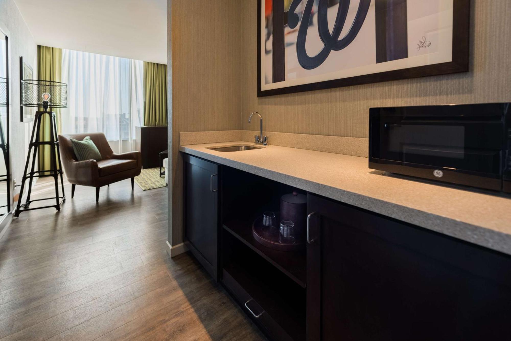 Hampton Inn & Suites Washington, D.C. - Navy Yard Buitenkant foto